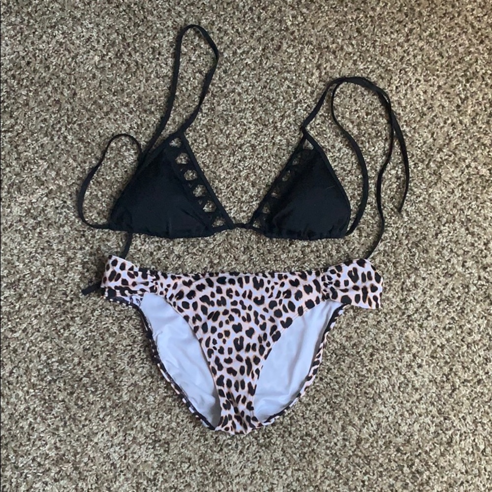 Bathing suit set